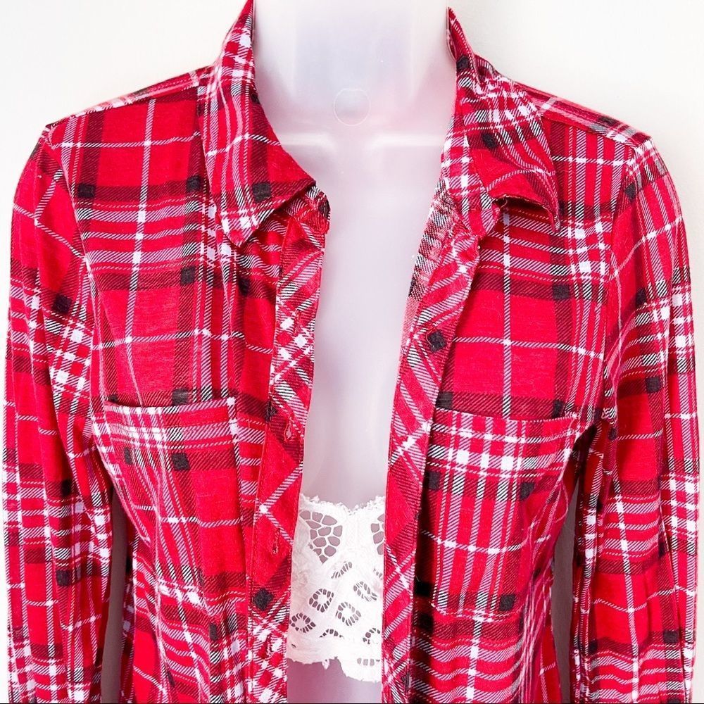 DEREK HEART | Flannel Checkered Button Up Blouse - Picture 2 of 9